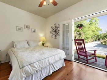 Carroll House Bed Breakfast