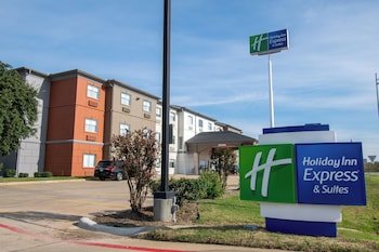 Holiday Inn Express & Suites Sulphur Springs
