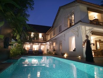 Le Colonial