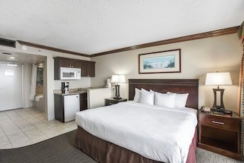 Beach Quarters Resort