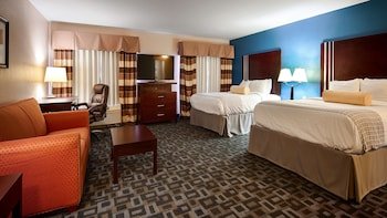 Best Western Plus Kalamazoo Suites