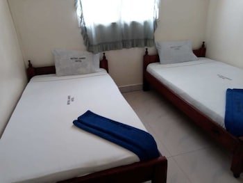 Metric Annex Hotel
