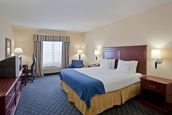 Holiday Inn Express & Suites Pampa