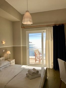 Paradisos Guesthouse