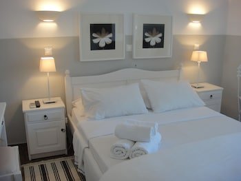 Paradisos Guesthouse