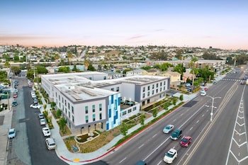 Fairfield Inn & Suites San Diego Pacific Beach