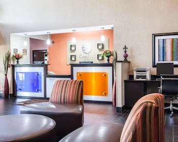 Comfort Inn Lees Summit at Hwy 50 & Hwy 291