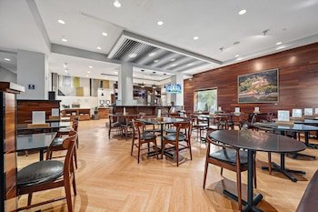 Four Points by Sheraton Jacksonville Baymeadows
