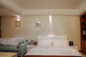 Yoyo Apartment Jinrong Branch