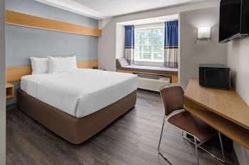Microtel Inn & Suites by Wyndham Raleigh Durham Airport