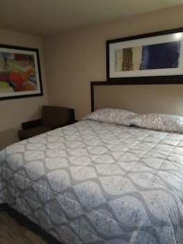 Anglers Hideaway Cabins Extended Stay