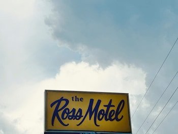 Ross Motel