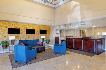 Comfort Inn & Suites Huntington Beach