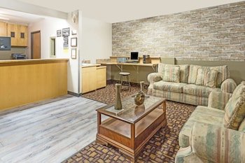 Super 8 by Wyndham Logan