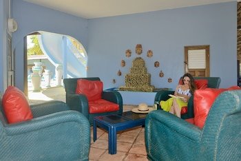 Parrot Cove Lodge