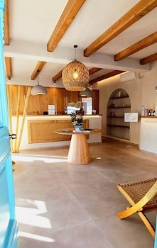 Sunrise Village Hotel Apartments
