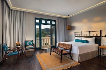 Santarena Hotel