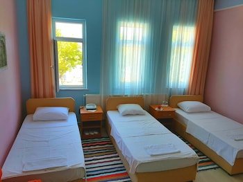 Yali Hotel
