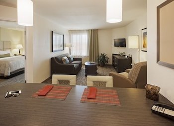 Candlewood Suites West Little Rock