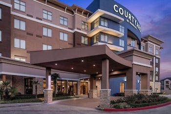 Courtyard Houston Kingwood