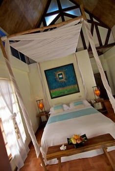 Hoyohoy Villas