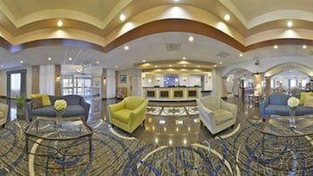 Holiday Inn Express Hotel & Suites Tacoma South - Lakewood