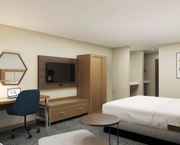 Holiday Inn Express Redding North Shasta Lake An Ihg Hotel
