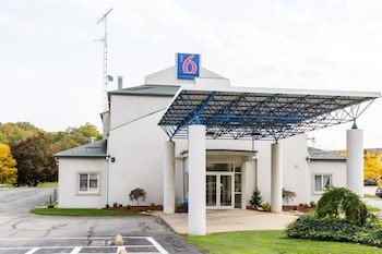 Motel 6 Sandusky Milan