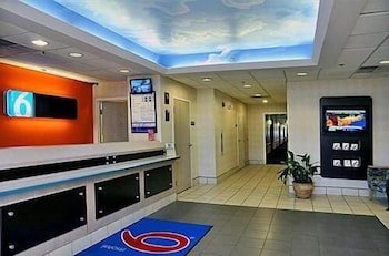 Motel 6 Sandusky Milan