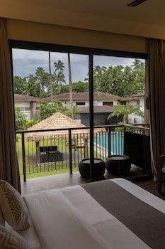 Isla Amara Resort