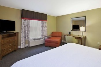 Hampton Inn & Suites Wichita-Northeast