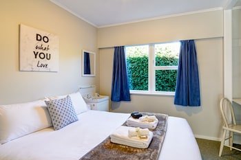 Abbey Court Motel