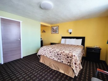 Desert Inn Van Horn