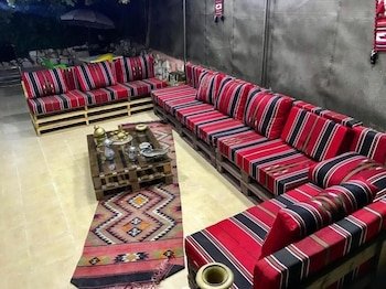 Tell Madaba Hotel