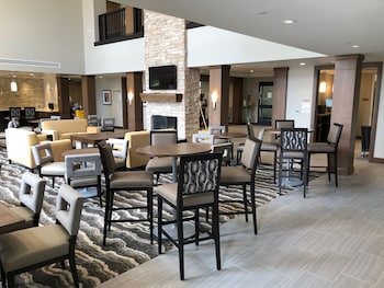 Staybridge Suites Irvine - John Wayne Airport