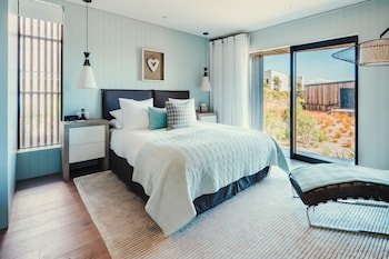 The Kinloch Manor & Villas