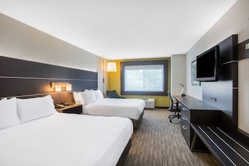 Holiday Inn Express Hotel & Suites Boston-Marlboro