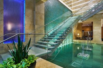 The Westin Virginia Beach Town Center