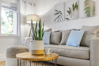 Alani Bay Luxury Condos