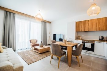 Sun Valley Resort & Residency Hotel