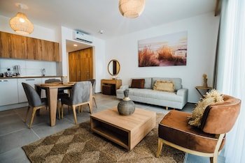Sun Valley Resort & Residency Hotel