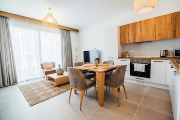 Sun Valley Resort & Residency Hotel