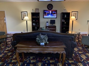 Americas Best Value Inn-Forest
