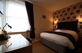 The Lion Hotel