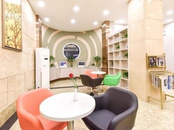GreenTree Inn Henan Kaifeng Jinming District Jinming Square Little Song City Business Hotel