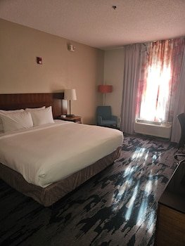 Fairfield Inn & Suites Tulsa Central