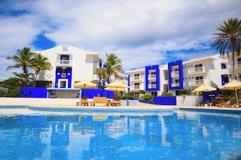 Hesperia Playa El Agua