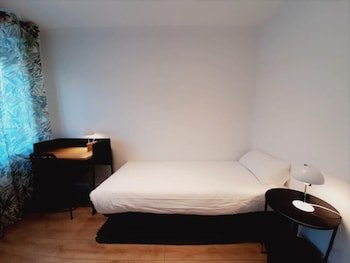 Apartamentos Celestina by gaiarooms