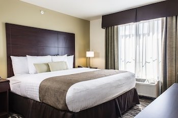 Cobblestone Hotel & Suites Stevens Point