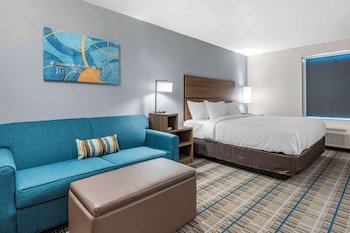 MainStay Suites